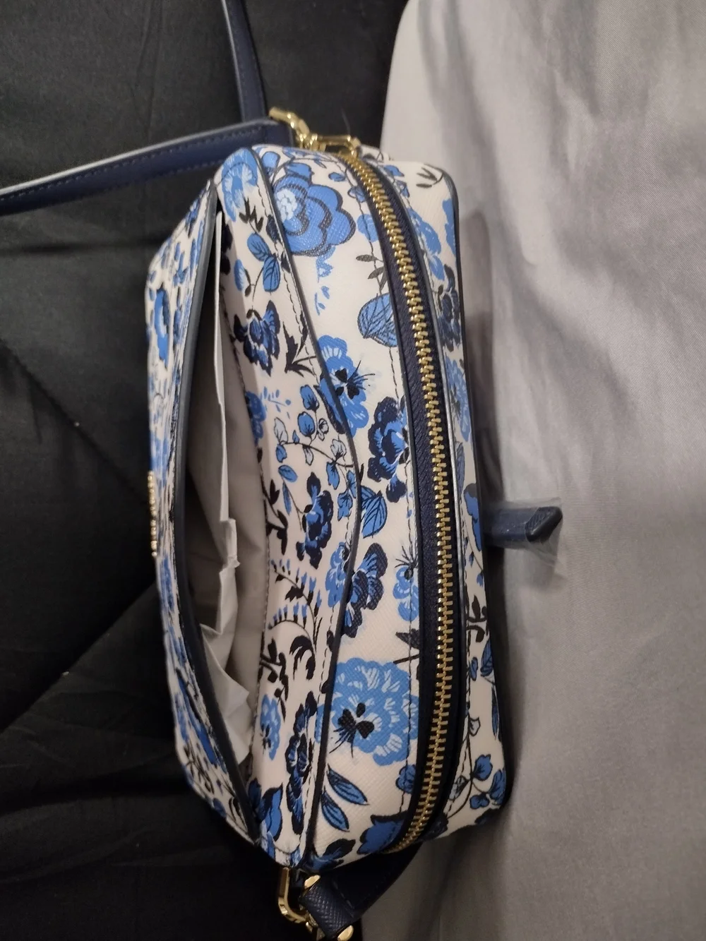 kate spade White and Blue Floral Crossbody Bag